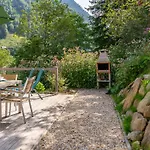 Karibu Chalet