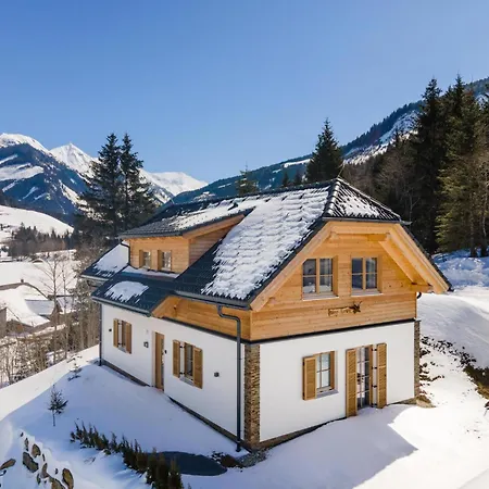 Karibu Chalet